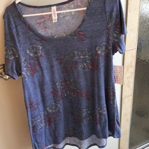 Lularoe classic tee